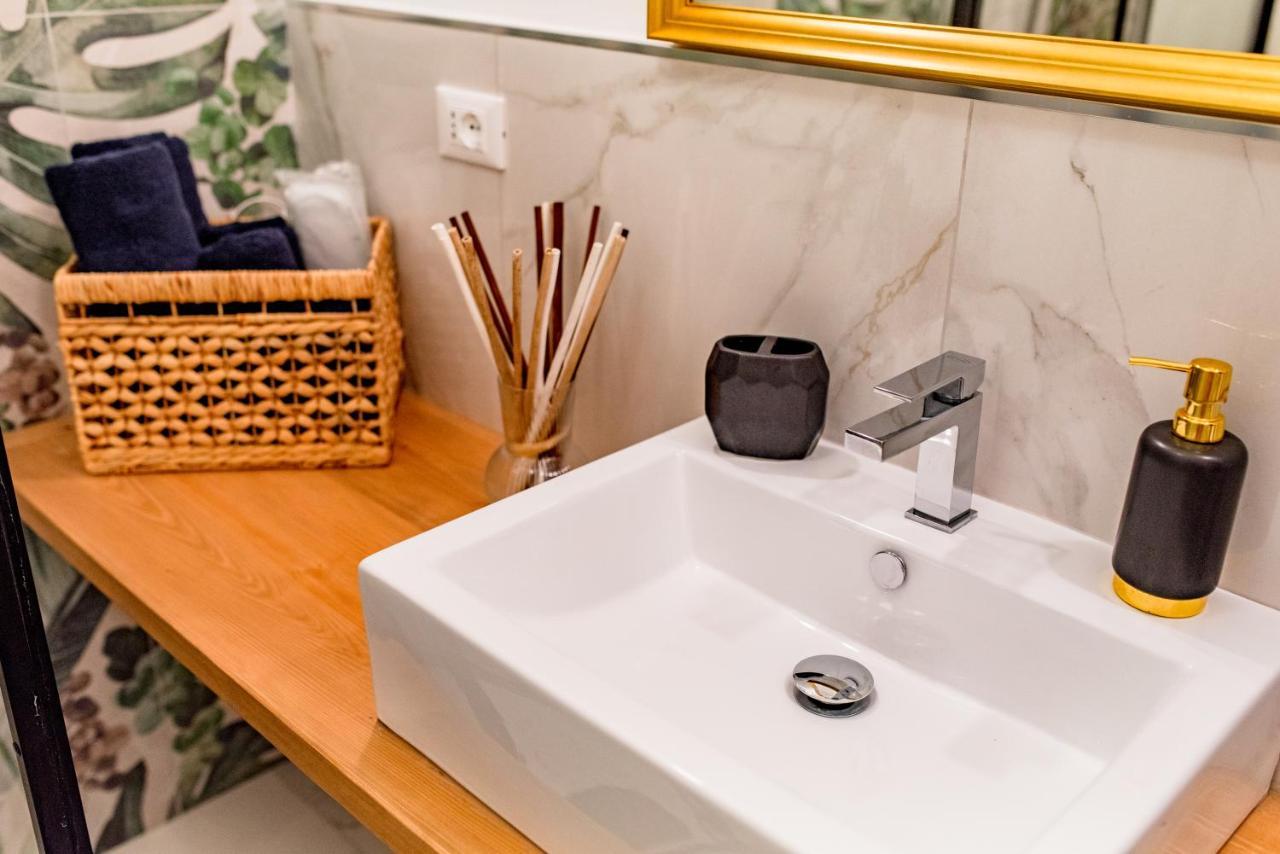 Cavour Central Apartment تورينو المظهر الخارجي الصورة